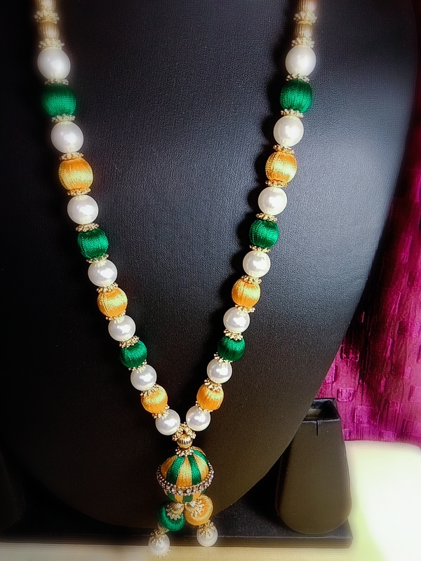 Fantacy World Ganesh Ganpati Idol Bhagwan Kanthi Mala/Necklace/Haar of Silk Thread and Colourful Beads for All Gods and Goddess - Image 3